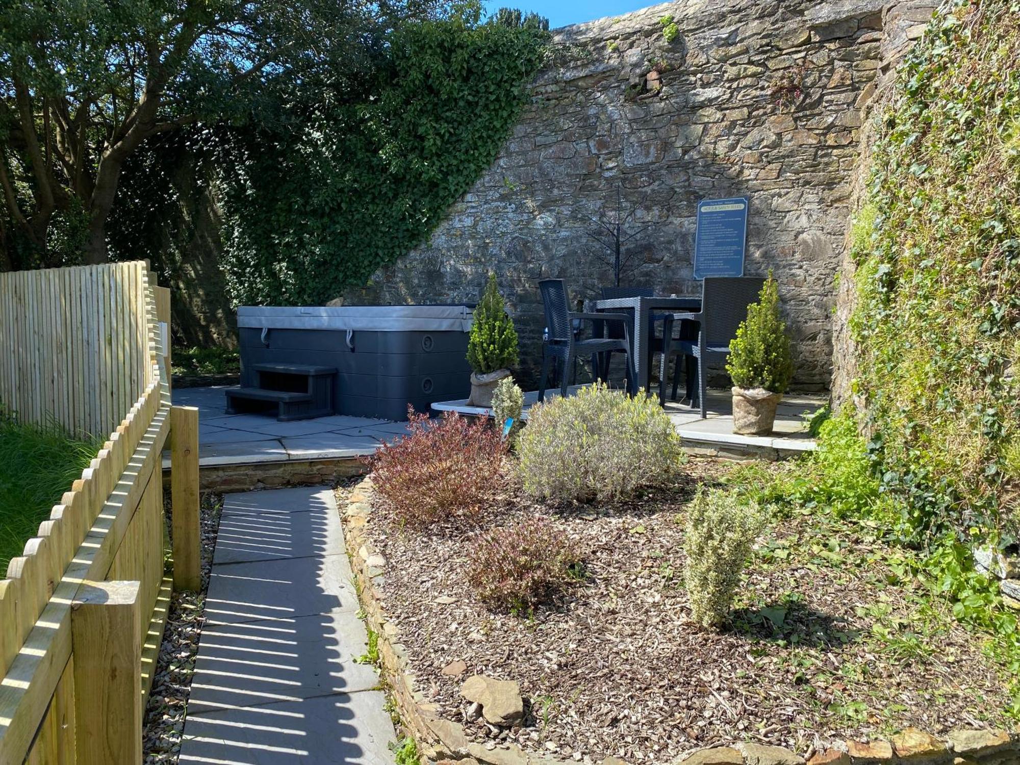 The Ivy Barn Holbeton Ξενοδοχείο Εξωτερικό φωτογραφία